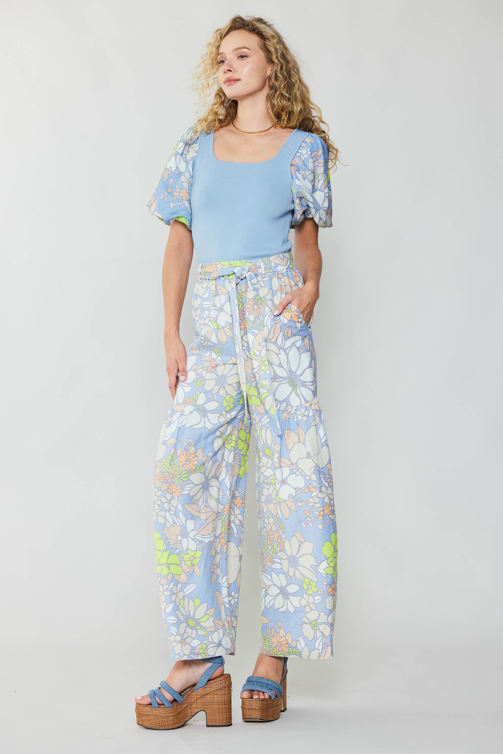 Fluid Wide Leg Pants in Bouquet Linen Blend