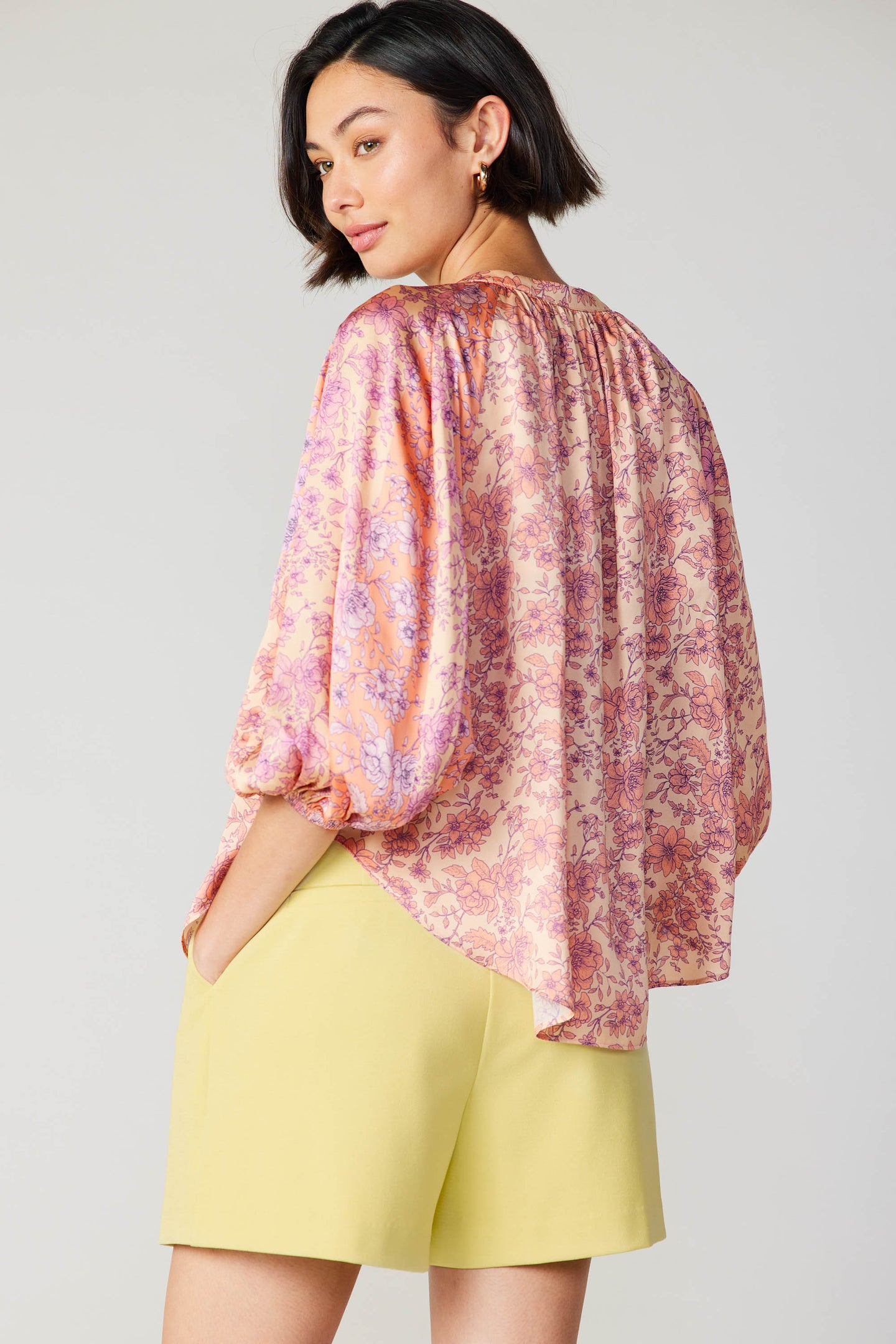 Floral Cuffed Sleeve Blouse