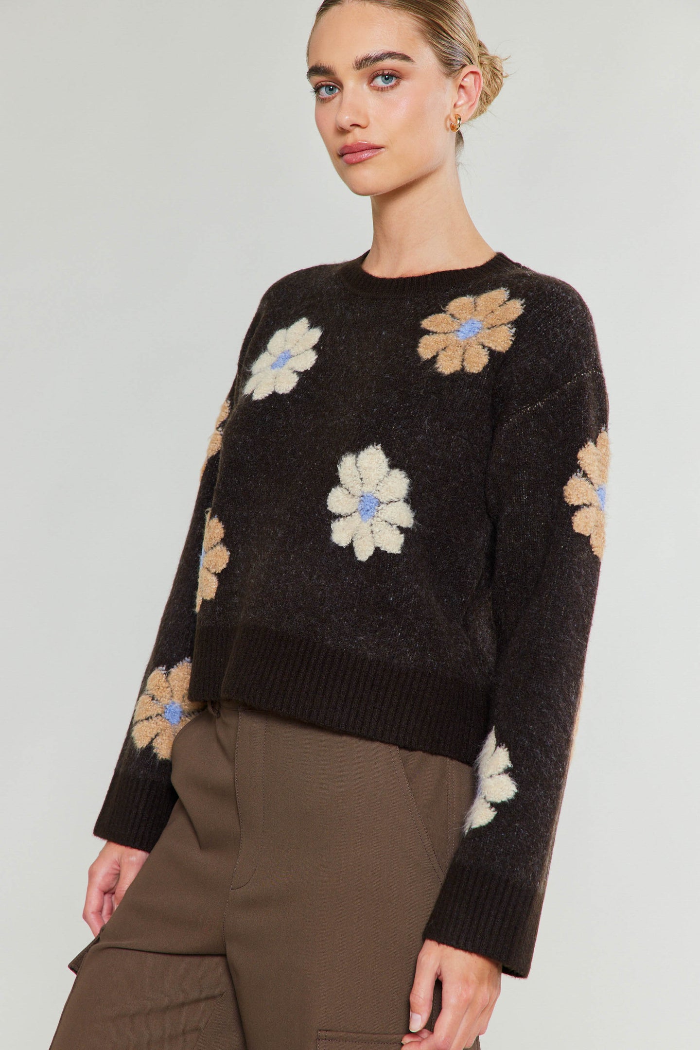 Daisy Embroidered Sweater