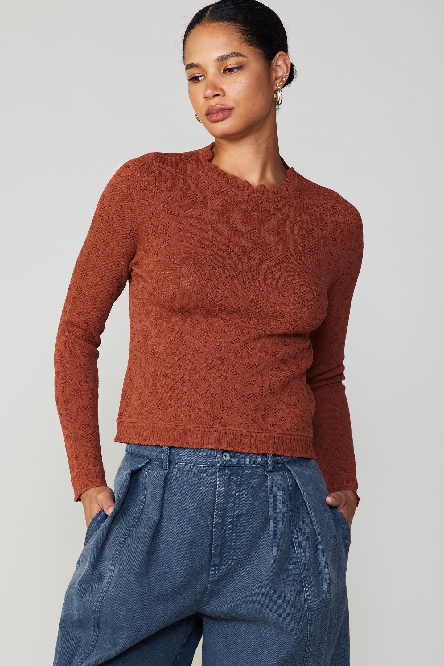 Scalloped Knit Top – CURRENT AIR