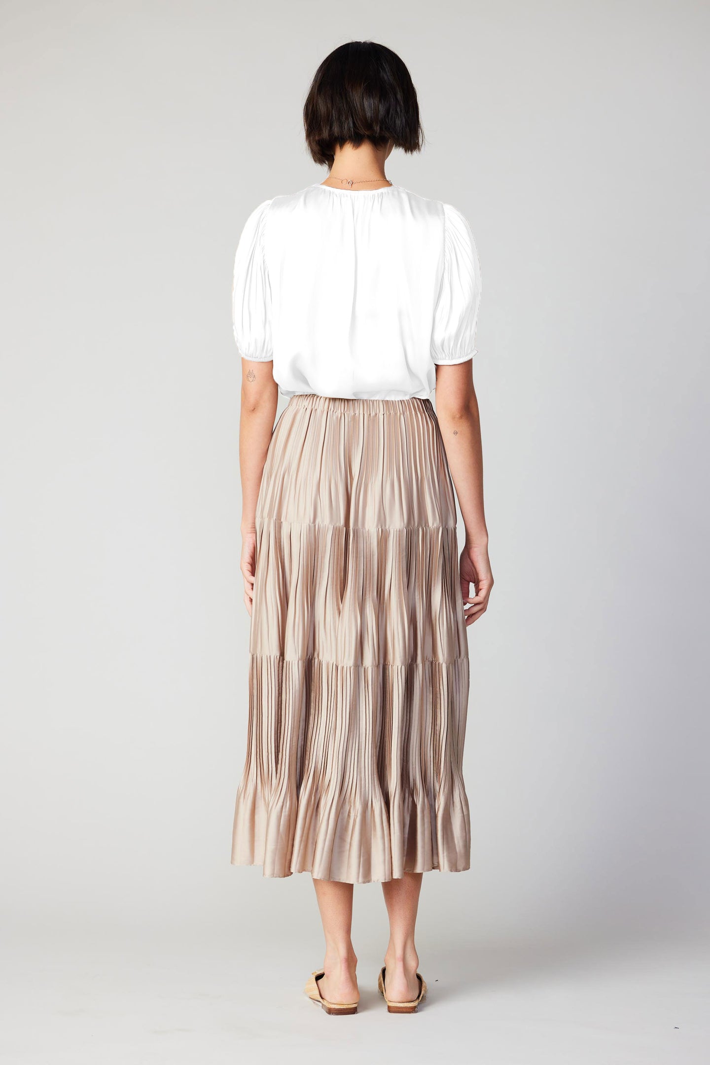 Cuffed Pleated Yoke Top