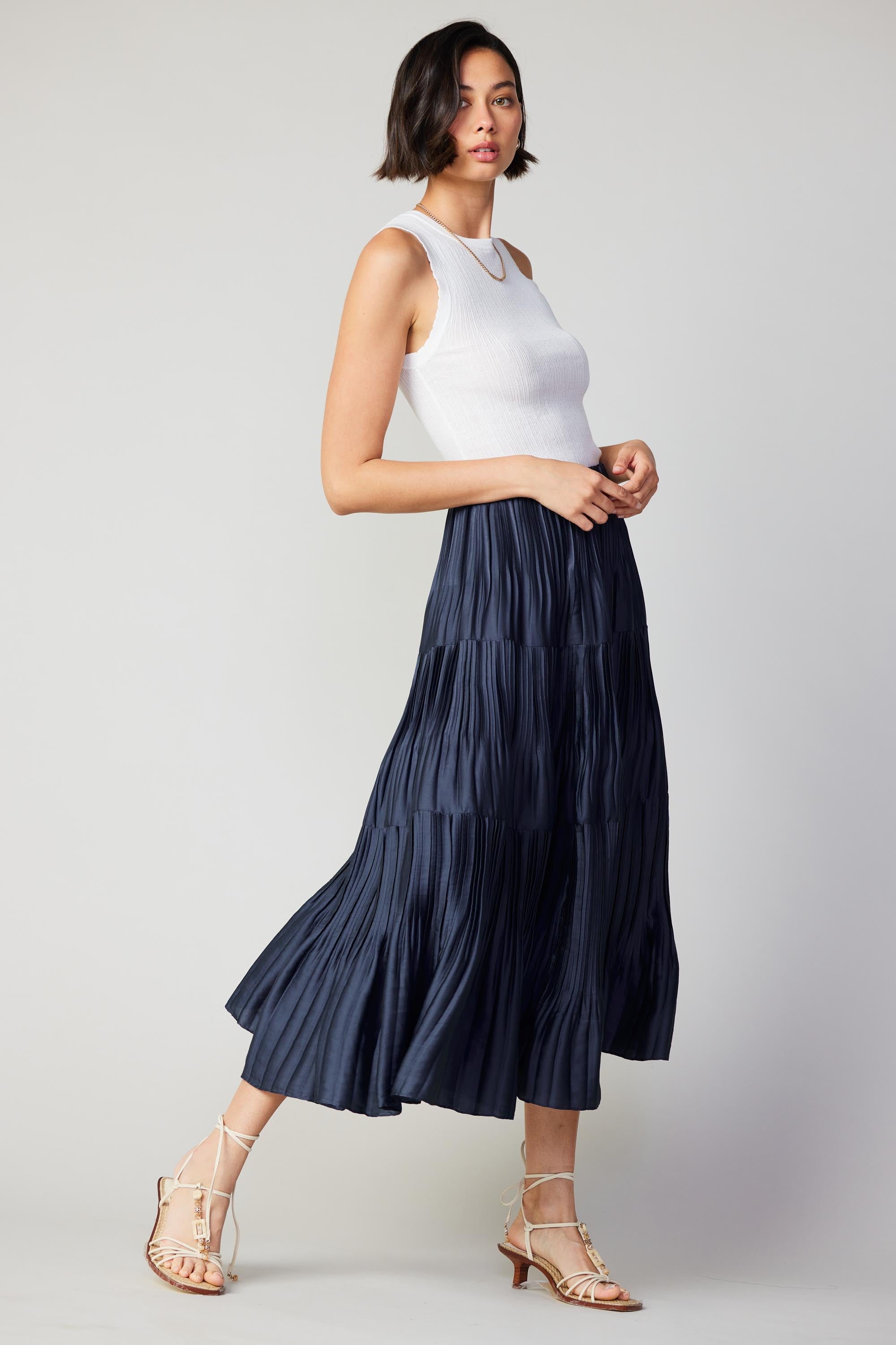 Pleated Tiered Midi Skirt – CURRENT AIR