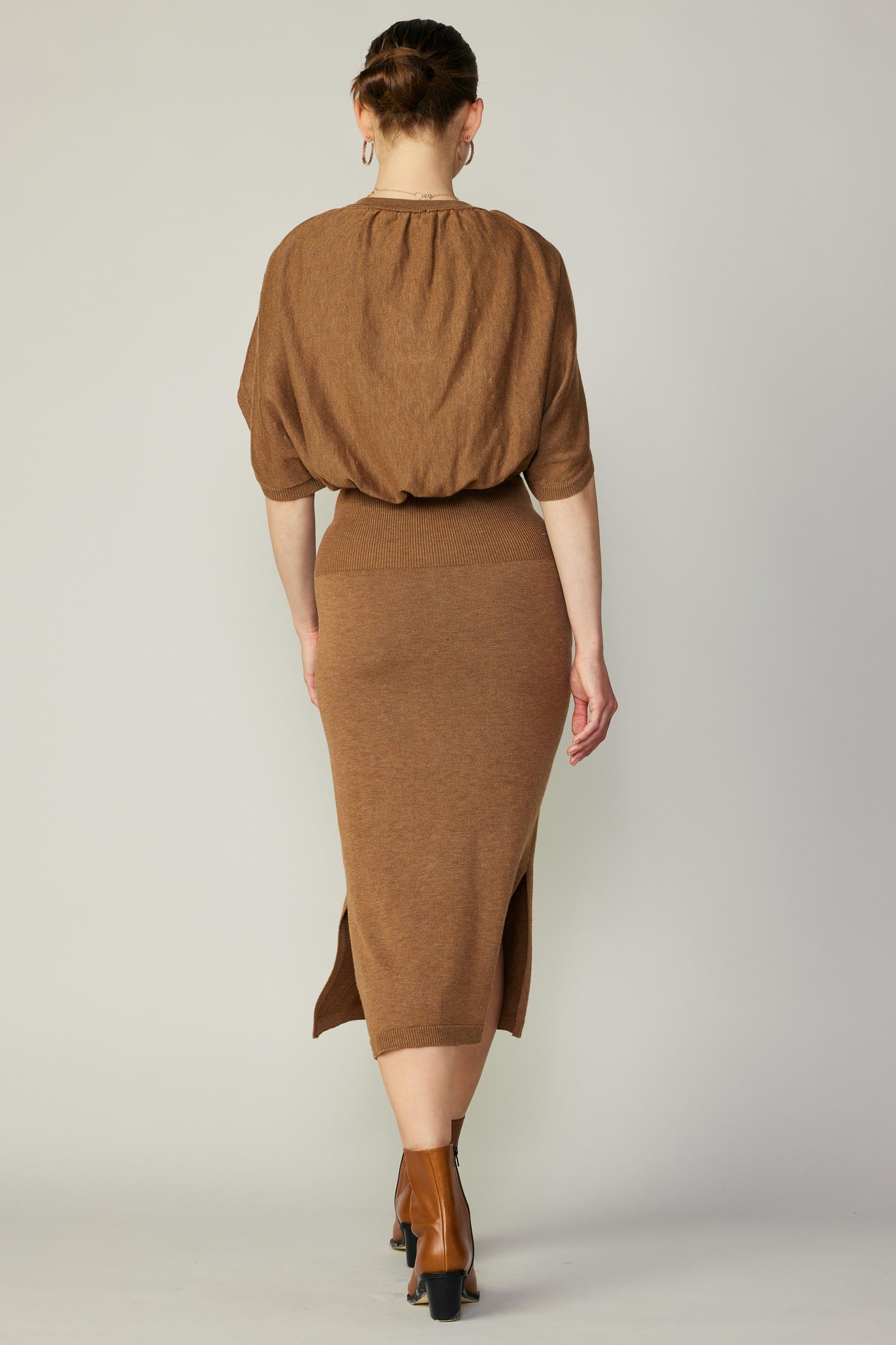current air layered sweater dress $160 NWT ANTHROPOLOGIE MEDIUM CURRENT AIR NEUTRAL LAYERED SWEATER DRESS