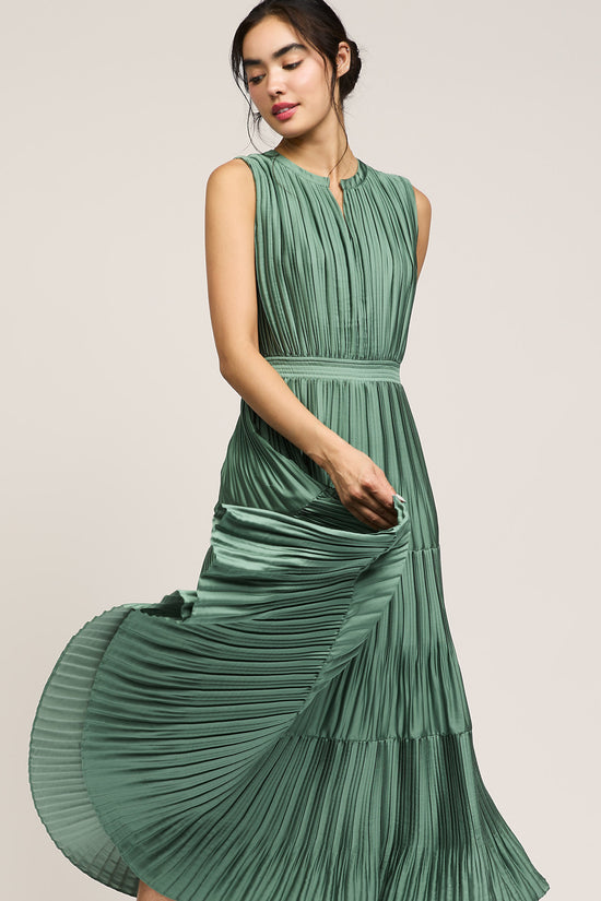 Pleated Sleeveless Maxi Dress