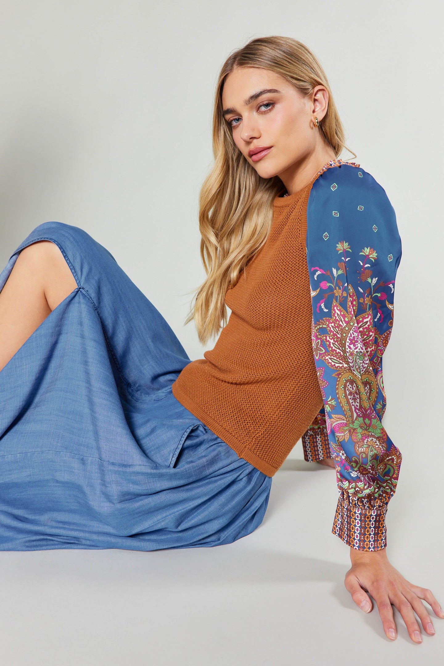 Paisley Contrast Sleeve Knit Top