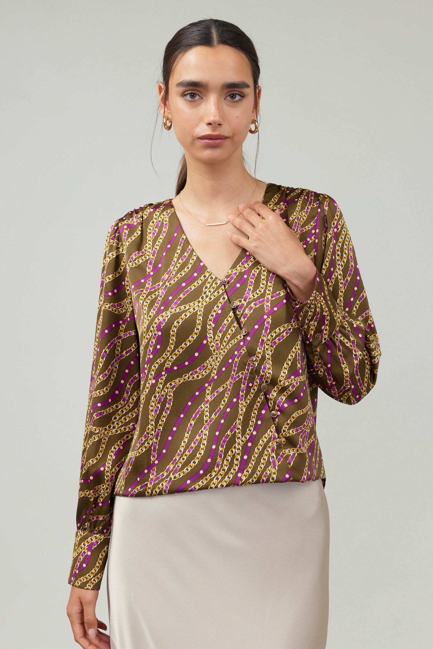 Link Motif Surplice Blouse