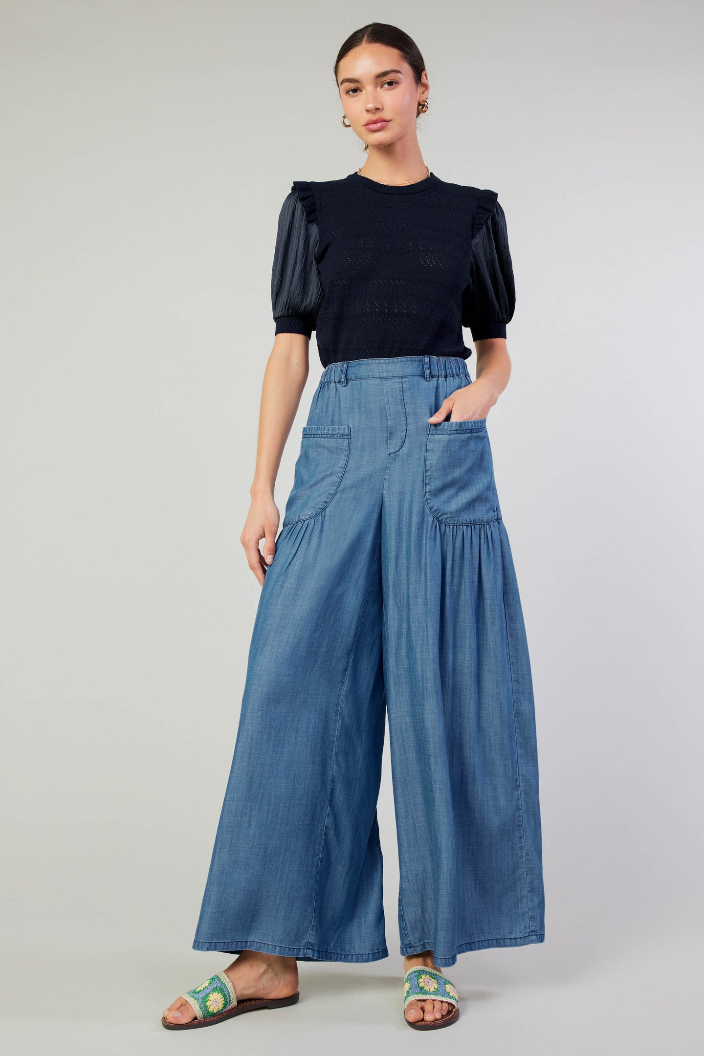 Patch Pocket Chambray Pant