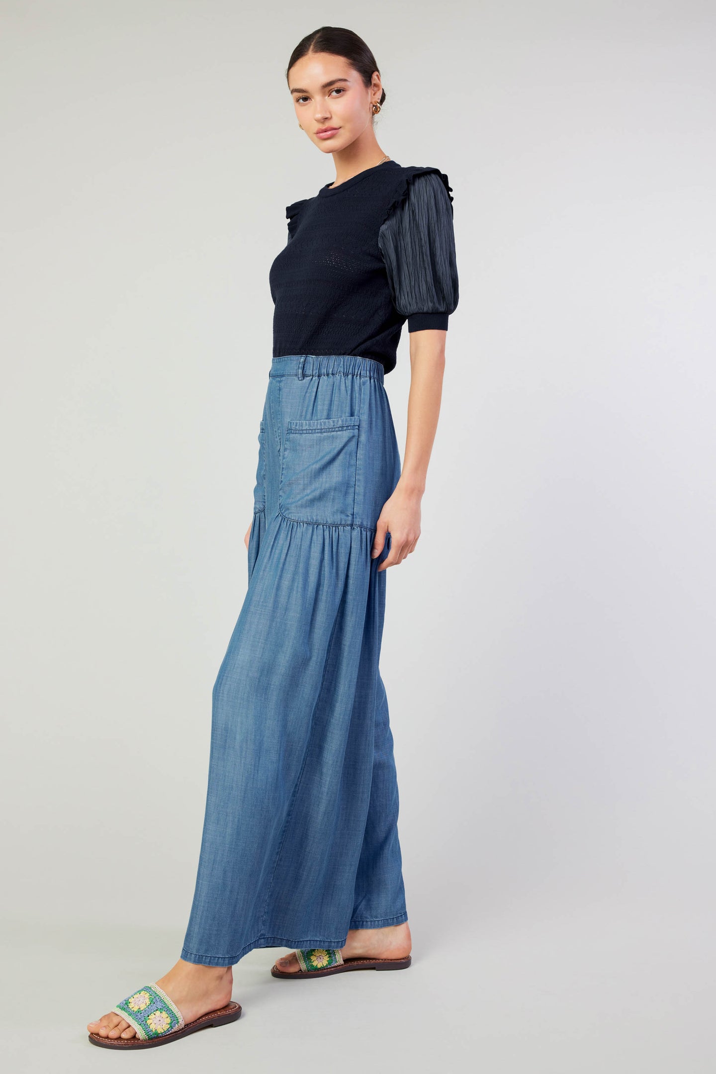 Patch Pocket Chambray Pant