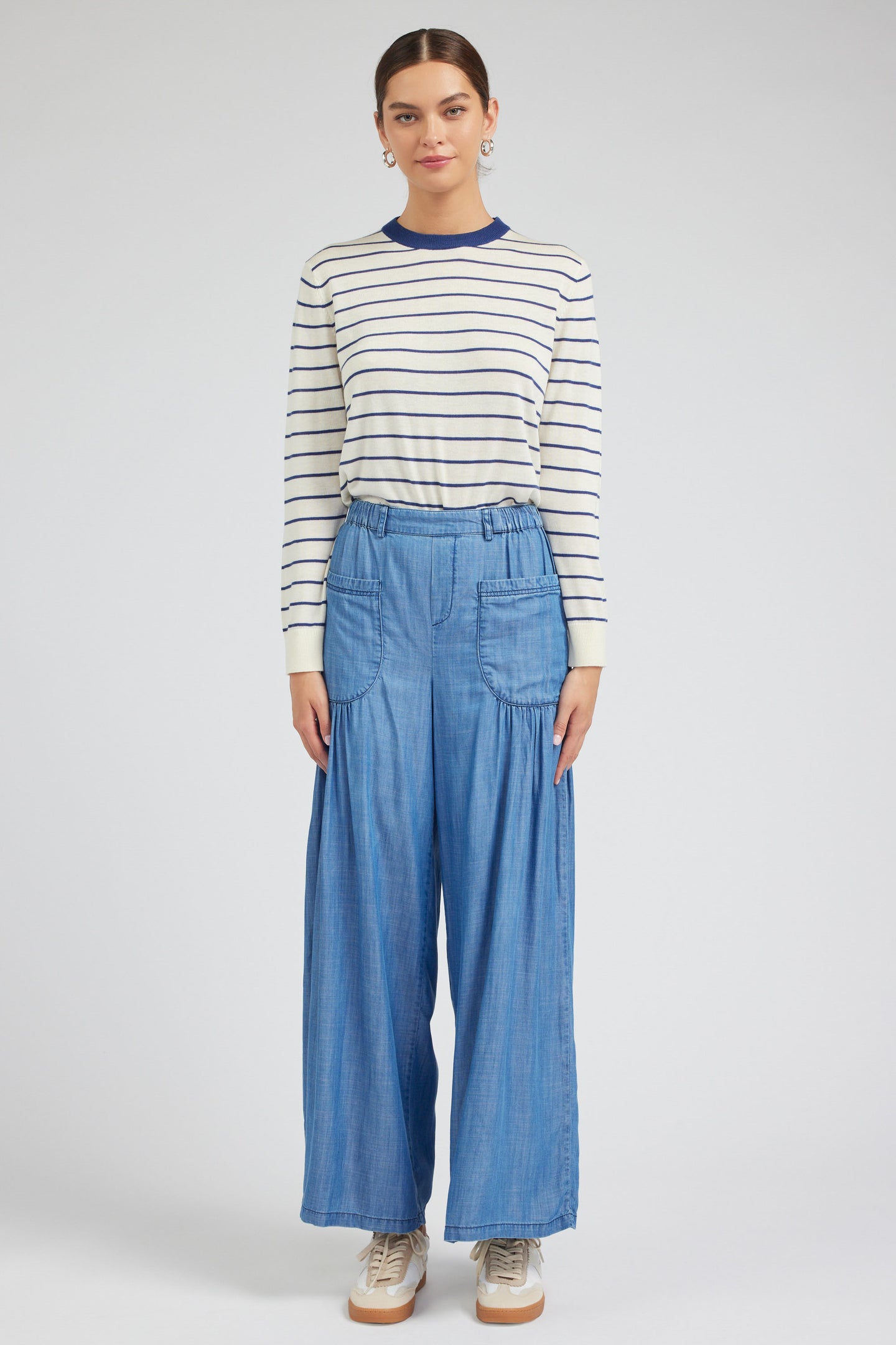 Patch Pocket Chambray Pant