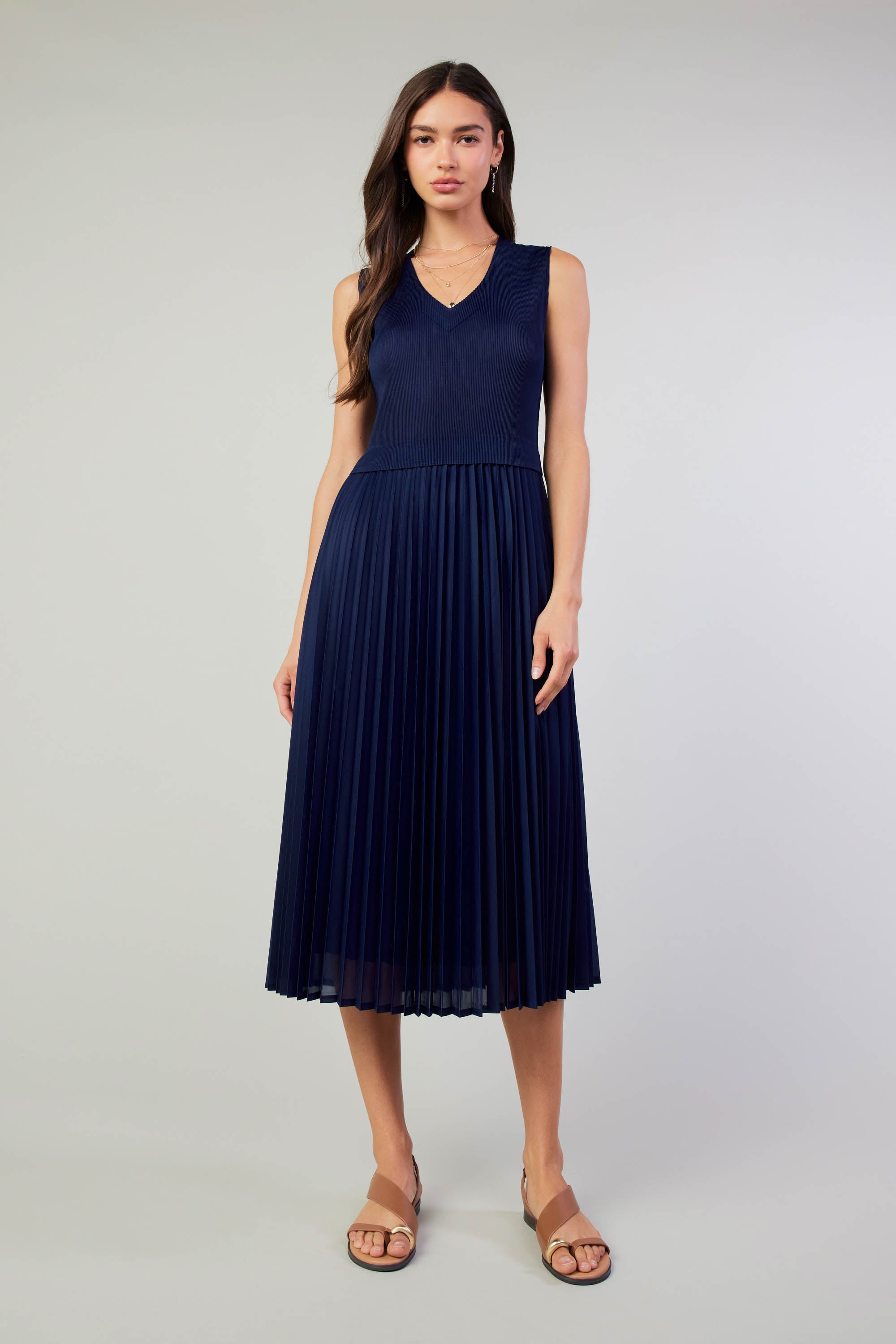 Cari Ribbed Contrast Pleated Dress