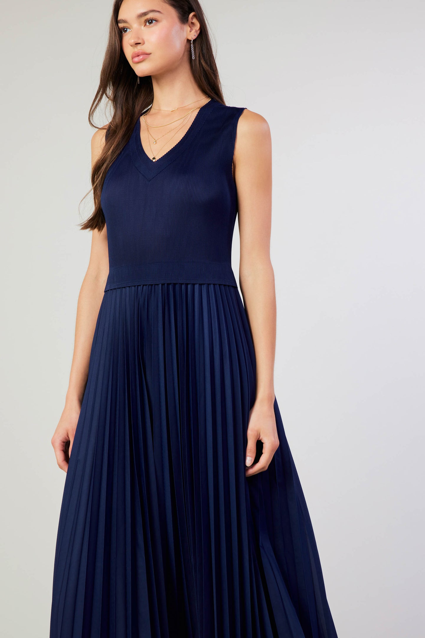 Cari Ribbed Contrast Pleated Dress