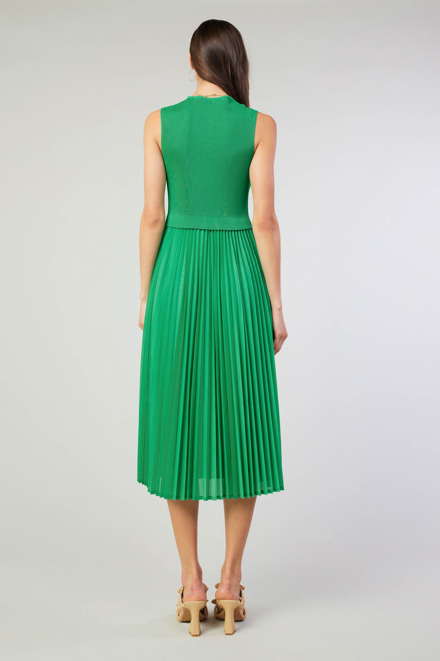 Cari Ribbed Contrast Pleated Dress