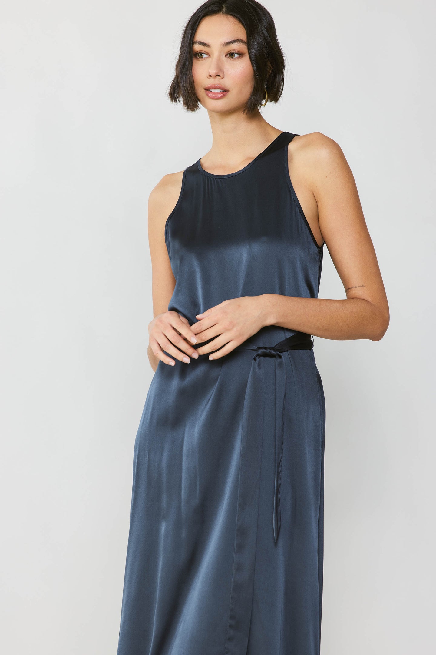 Silk Scoop Neck Midi Dress – CURRENT AIR