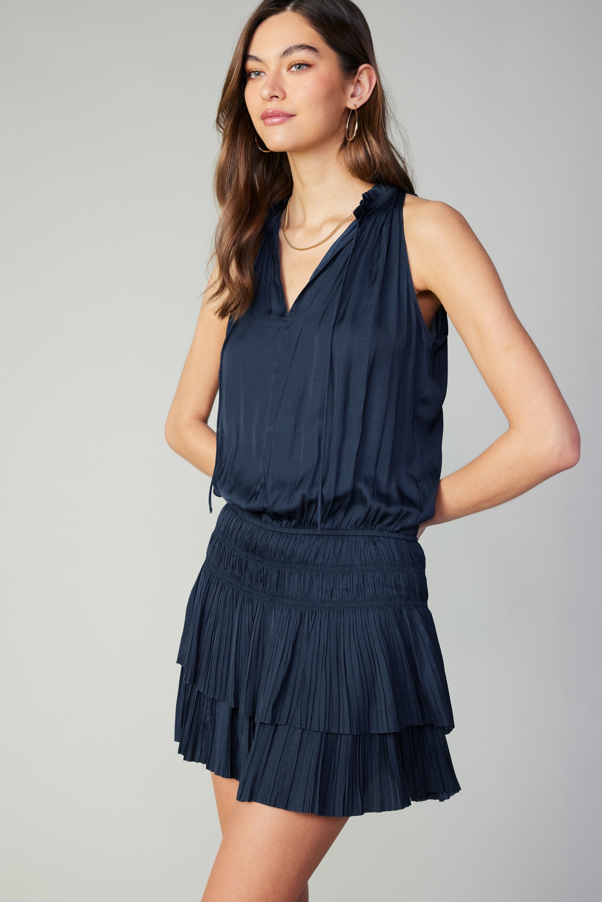 Cara Sleeveless Pleated Mini Dress – CURRENT AIR