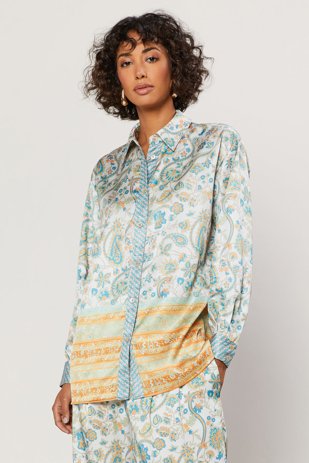 Border Print Button Down Top – CURRENT AIR