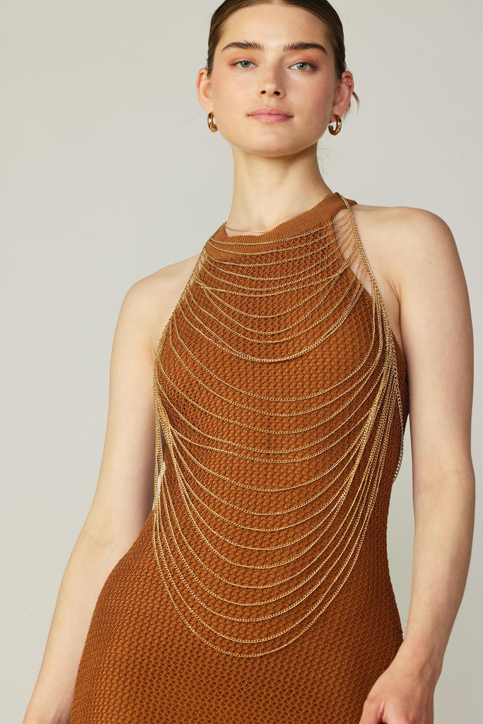 Cascading Multilayer Body Chain