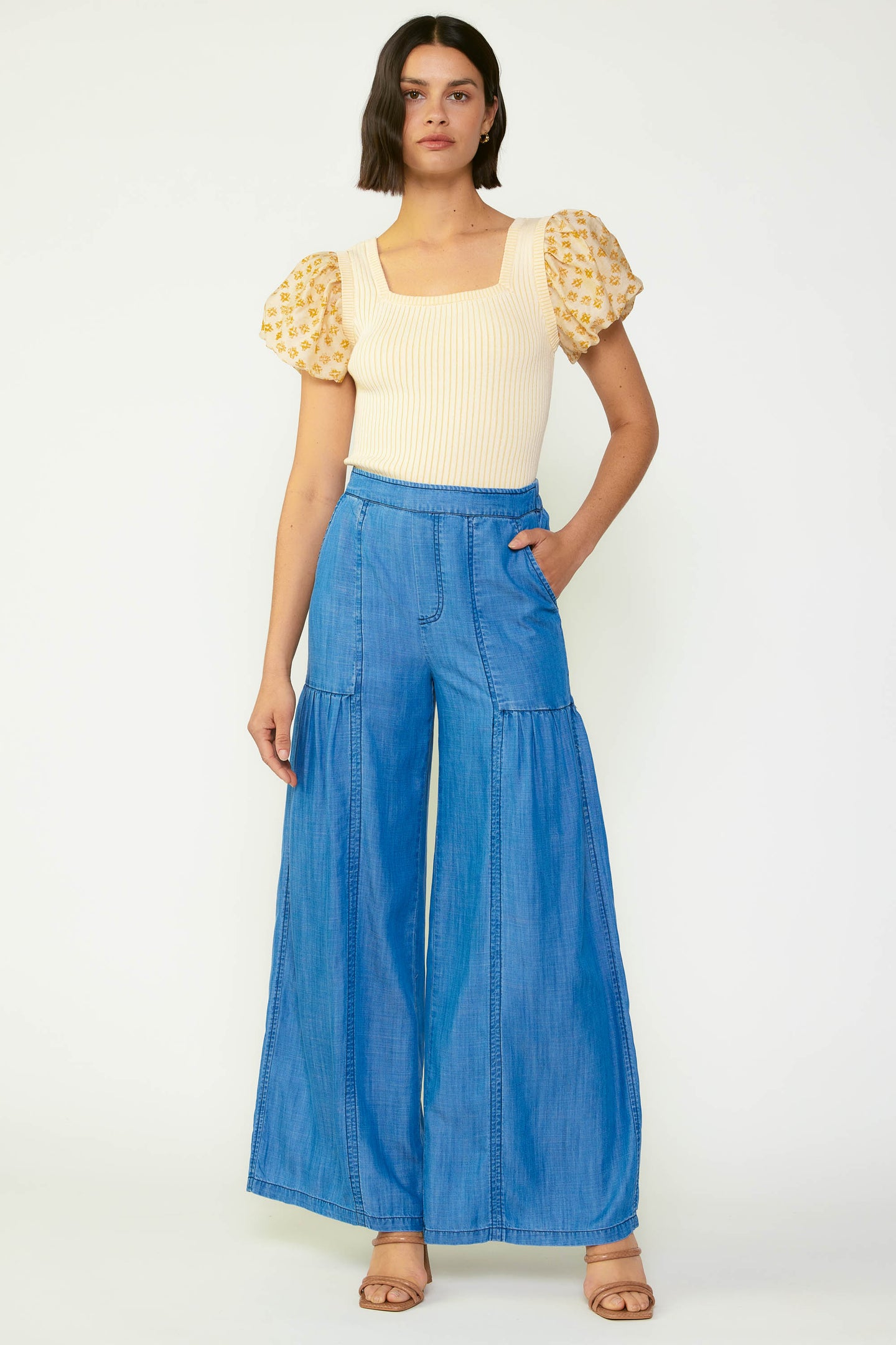 Wide Leg Tiered Pants – CURRENT AIR